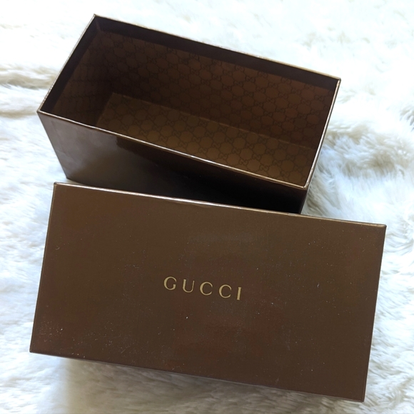 Authentic Gucci Sunglasses Box (large frame) - Picture 1 of 6